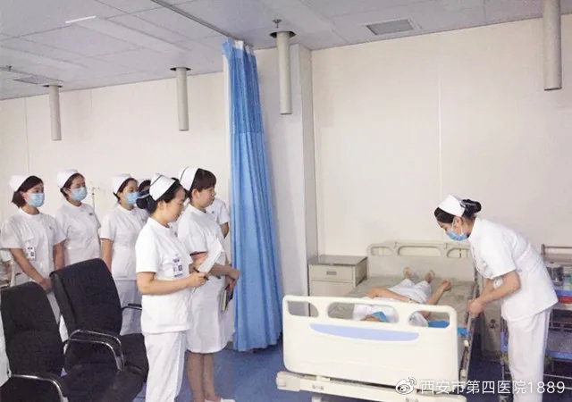 说明: https://wx4.sinaimg.cn/large/005EkqLuly4gh42cpibjwj30hs0ci0t3.jpg