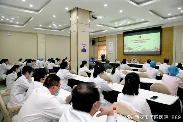 说明: https://wx1.sinaimg.cn/large/005EkqLuly4gf0xomuvp0j30hs0bvaap.jpg