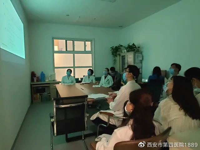 说明: https://wx1.sinaimg.cn/large/005EkqLuly4geym5nmky3j30hs0dc74l.jpg