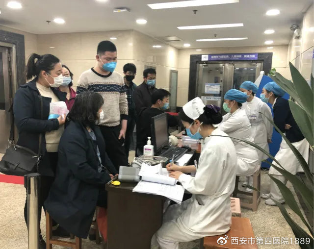 说明: https://wx2.sinaimg.cn/large/005EkqLuly4gd4pd883k1j30hs0e4mxz.jpg