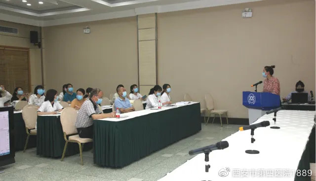 说明: https://wx4.sinaimg.cn/large/005EkqLuly4gfdn471g0fj30hs0a7t8y.jpg